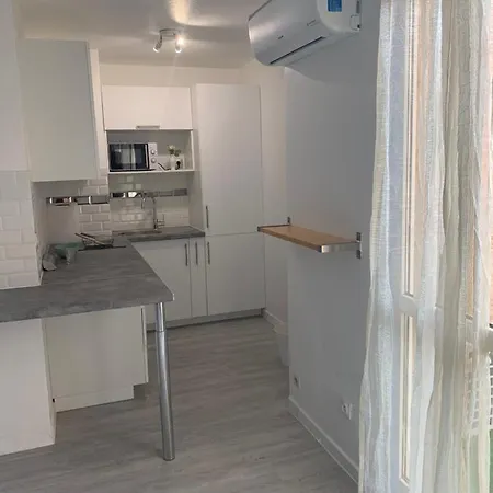 Lägenhet Studio4 27m2 Terrasse Parking Piscine
